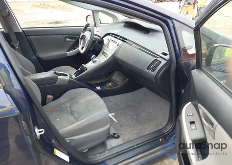 2014 Toyota Prius Two z USA, uszkodzony, nr VIN JTDKN3DU9E0362814